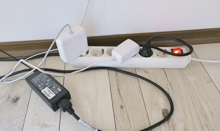 Kabel verstecken – 5 einfache Möglichkeiten